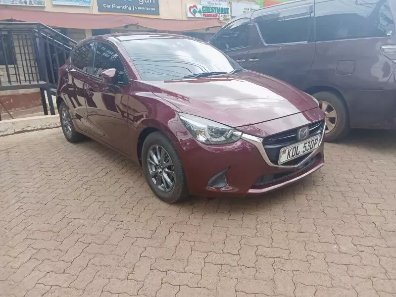 Mazda Demio   - 2016