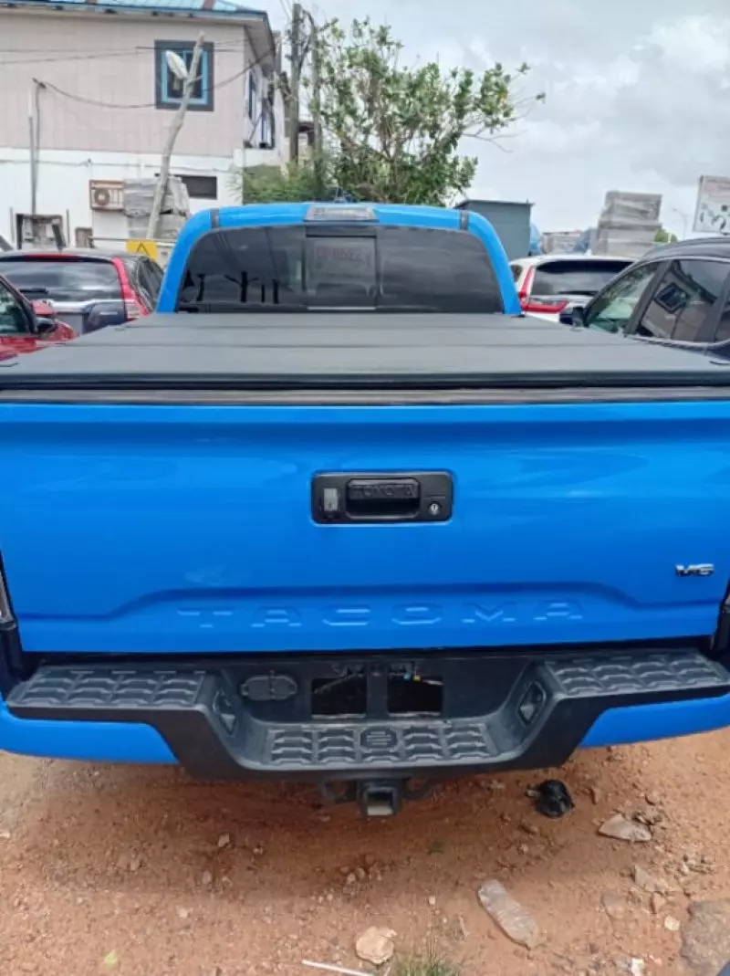 Toyota Tacoma   - 2020