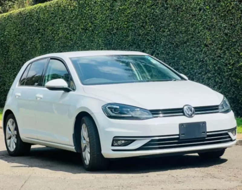 VOLKSWAGEN polo sedadan trend  ba ess   - 2018