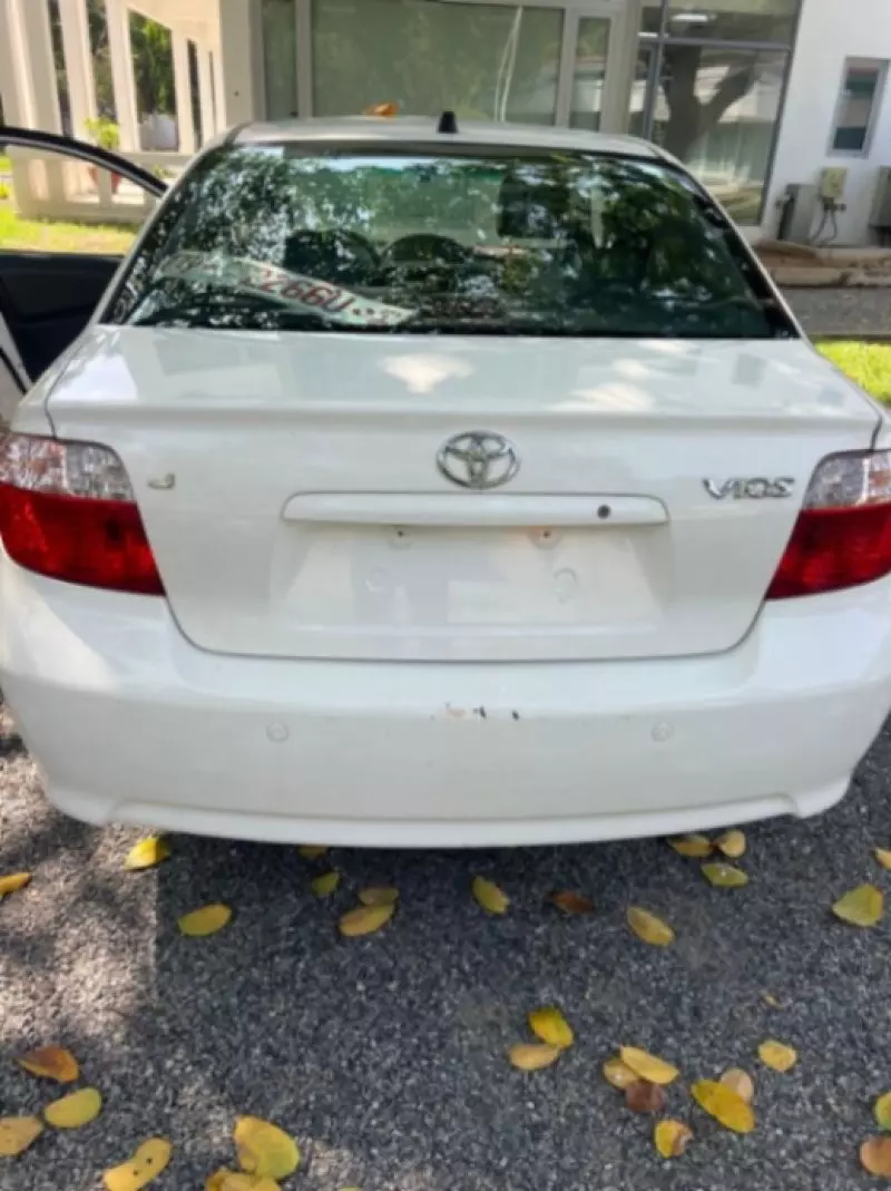 Toyota Vios   - 2010