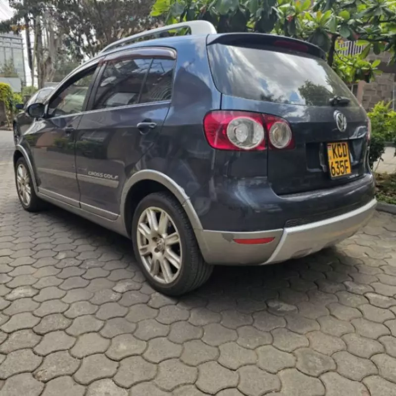 Volkswagen Golf - 2008