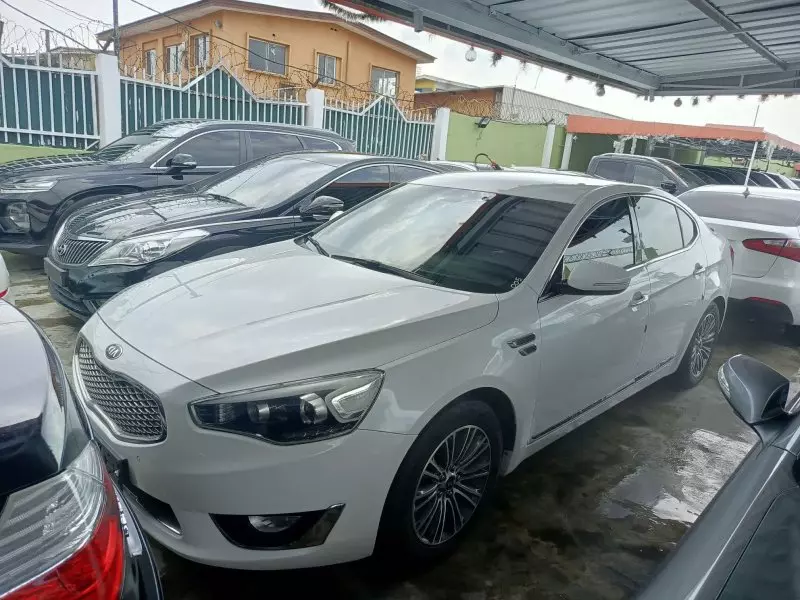 KIA K5 - 2015