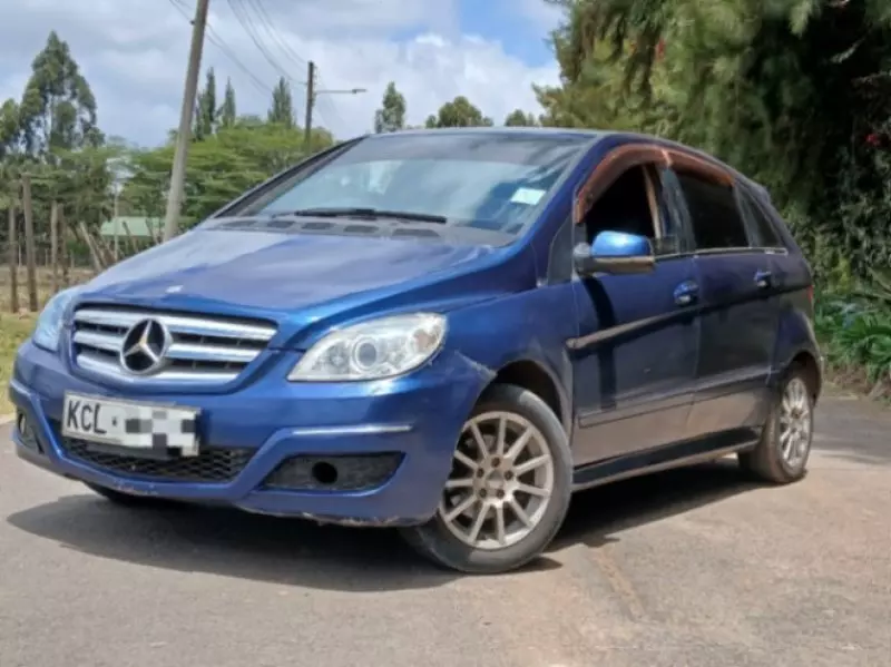 Mercedes-Benz B 180   - 2010