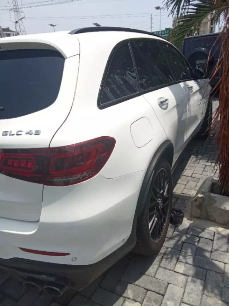 Mercedes-Benz GLC-Class   - 2021