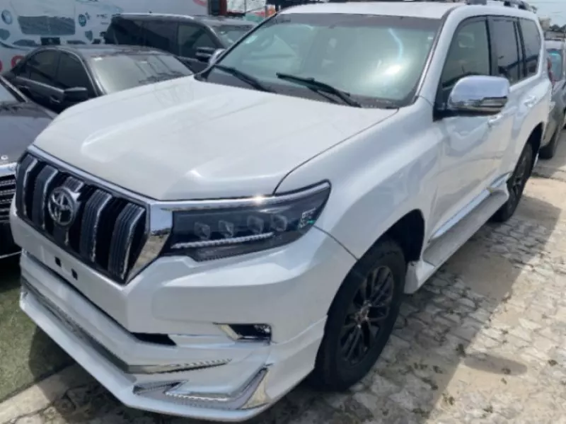 Toyota Landcruiser Prado   - 2013