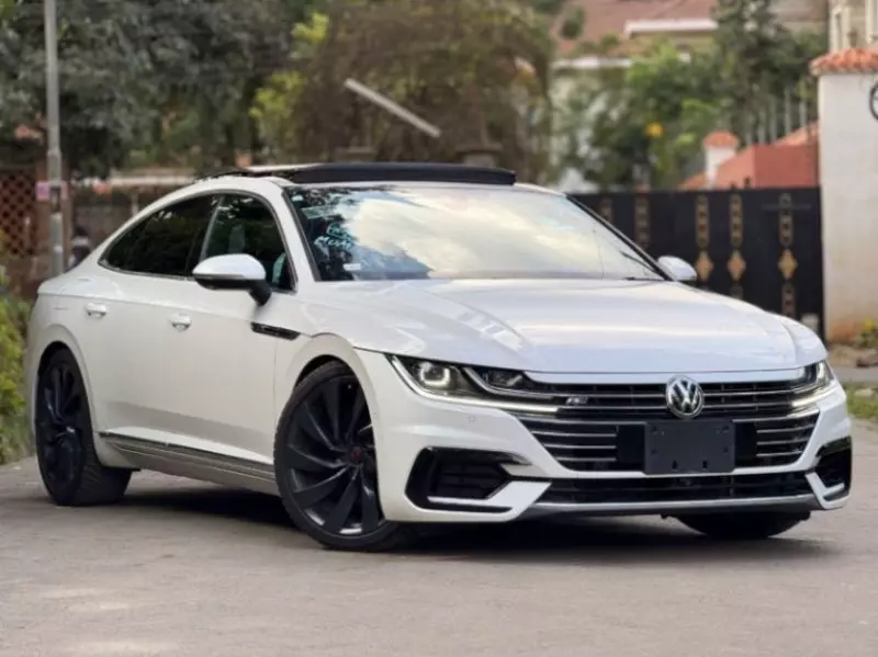 Volkswagen Arteon   - 2019
