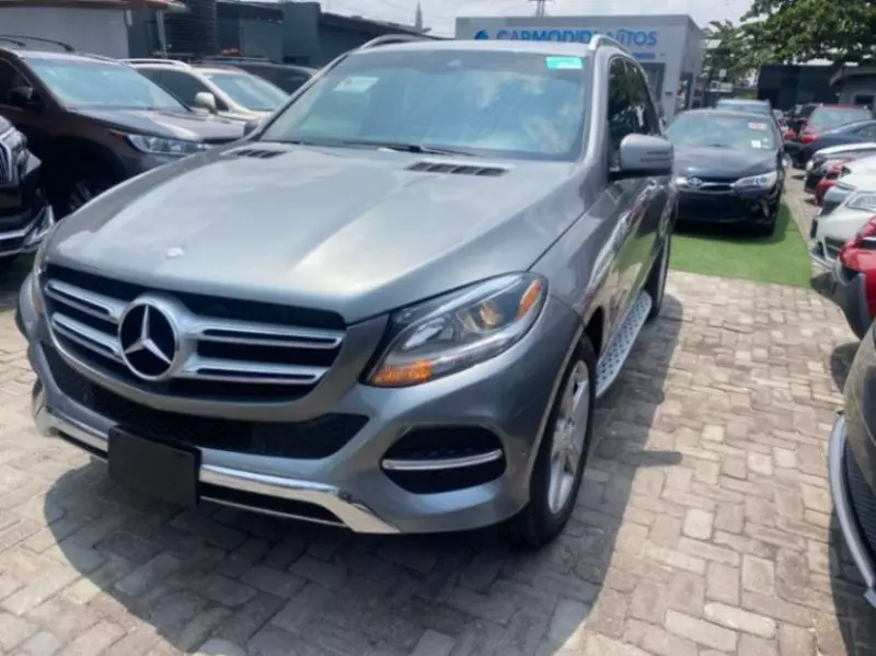 Mercedes-Benz GLE 350   - 2016