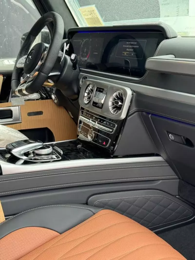 Mercedes-Benz G 63 AMG   - 2024