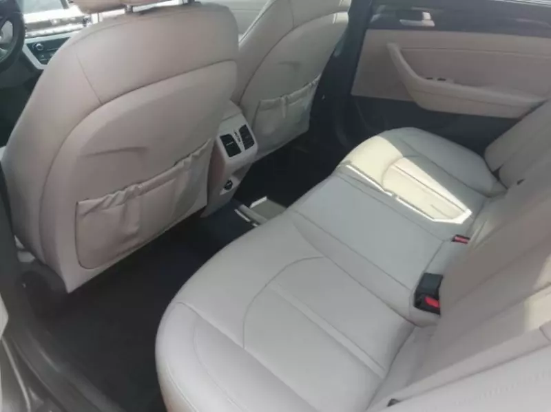 Hyundai Sonata - 2015