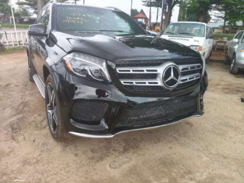 Mercedes-Benz GLS 350   - 2017