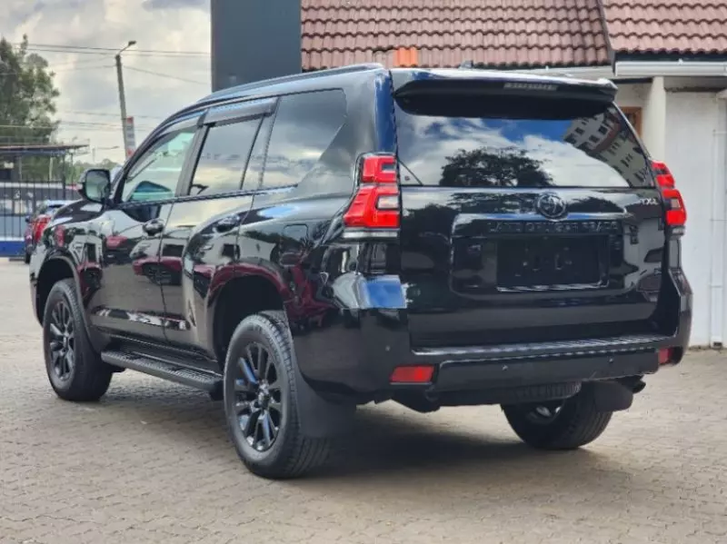Toyota Landcruiser prado TX.L   - 2021