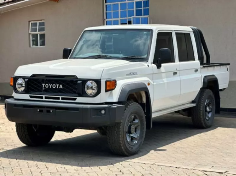 Toyota Land Cruiser 79 Double Cabin   - 2024