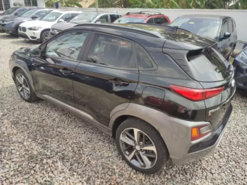 Hyundai Kona   - 2021