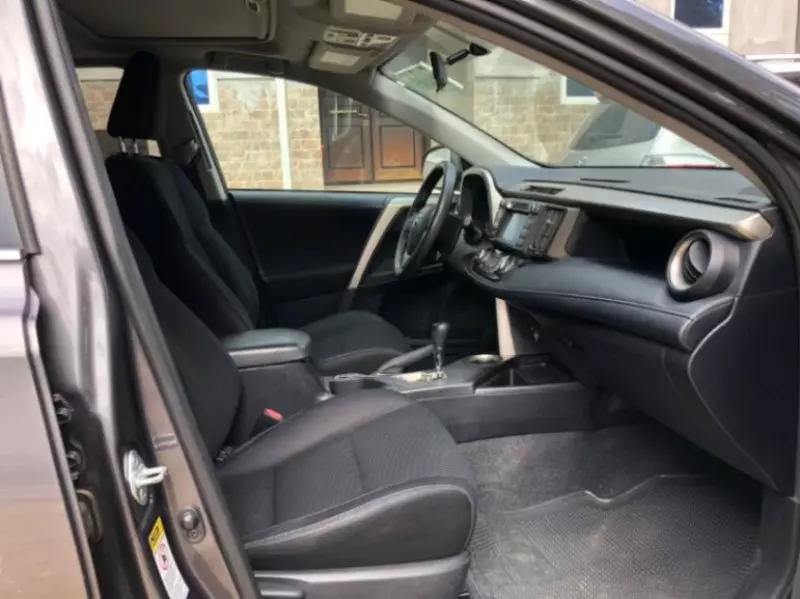 Toyota RAV4   - 2015