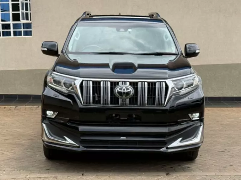 Toyota Land Cruiser   - 2018
