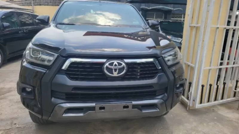 Toyota Hilux - 2021