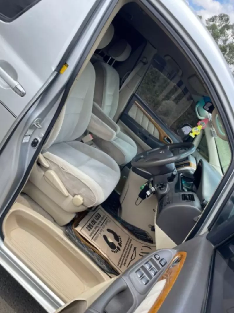 Toyota Alphard   - 2008