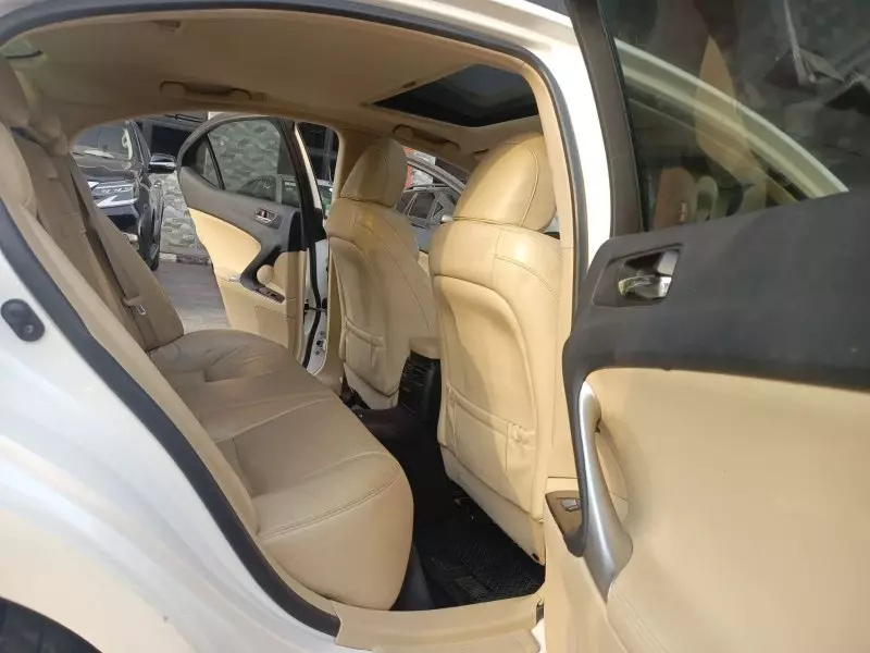 Lexus IS 250   - 2008