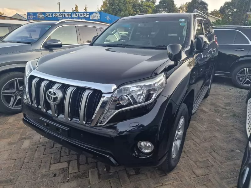 Toyota Land Cruiser Prado   - 2017