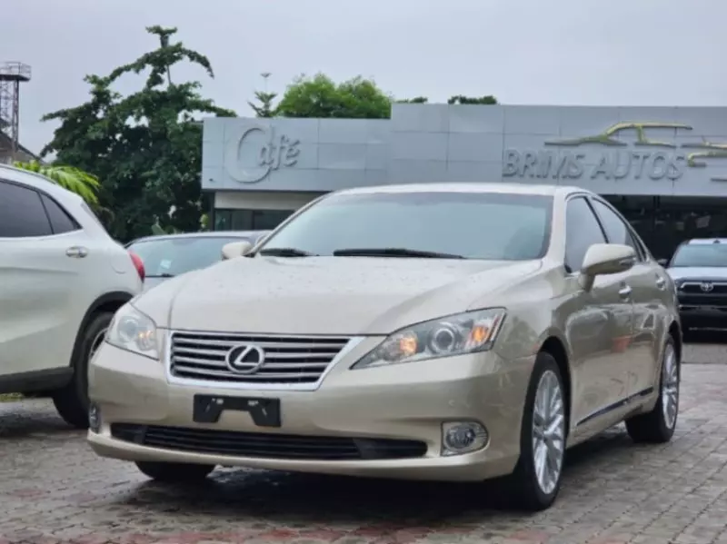 Lexus ES 350 - 2012