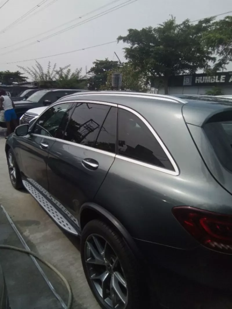 Mercedes-Benz GLC 300