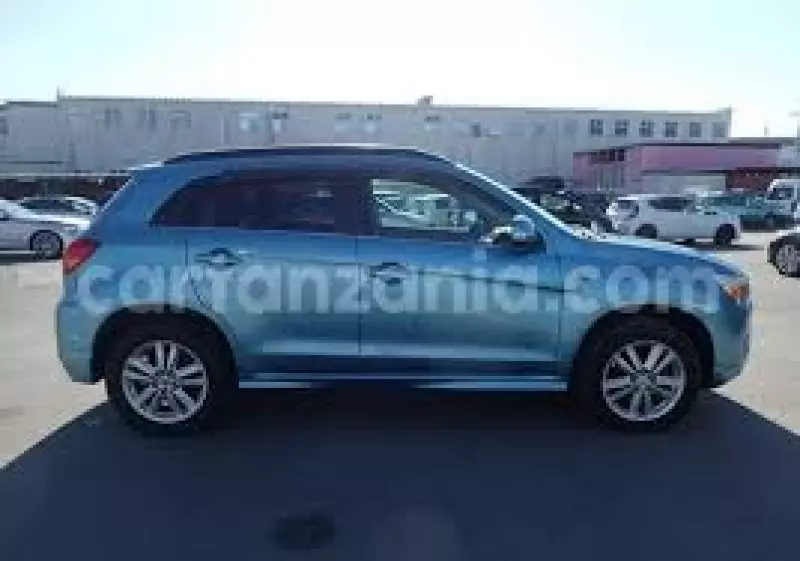 Mitsubishi RVR   - 2022