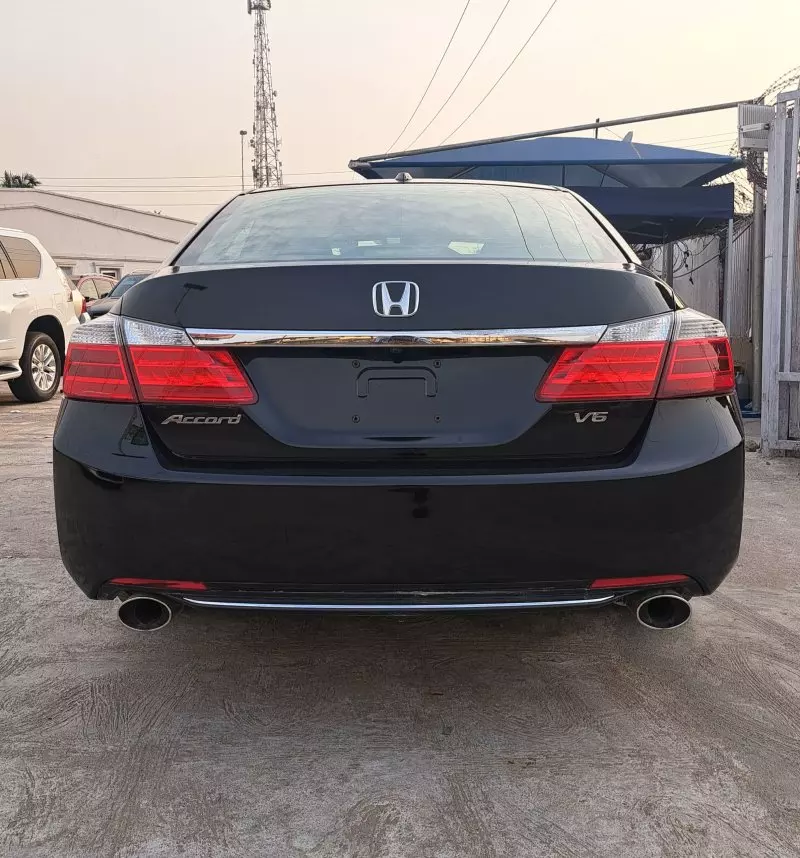 Honda Accord   - 2013