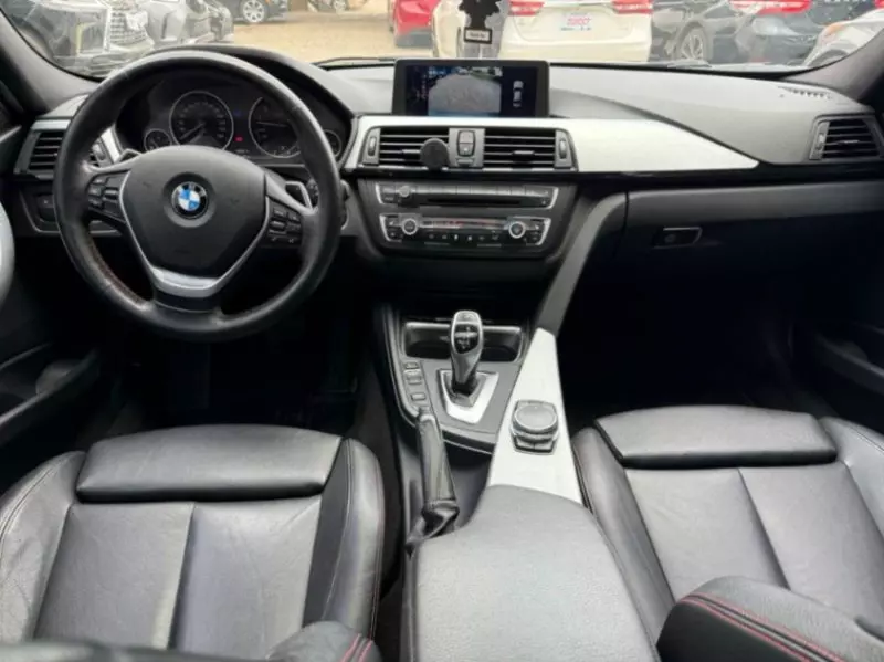 BMW 328i   - 2015
