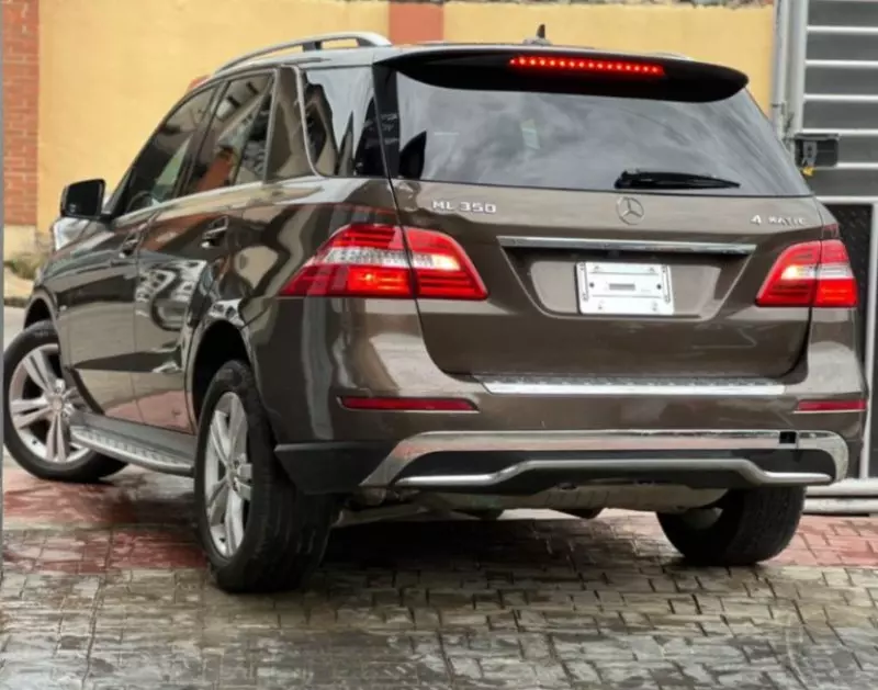 Mercedes-Benz ML 350   - 2012