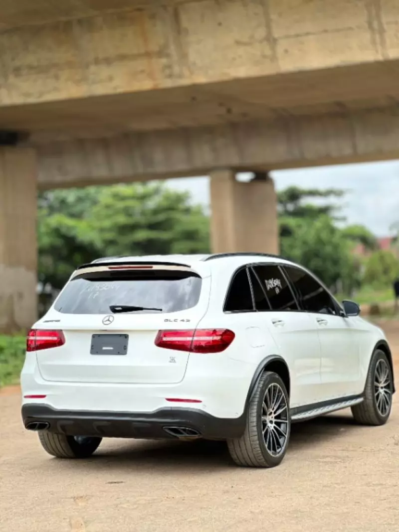 Mercedes-Benz GLC 43 AMG   - 2017