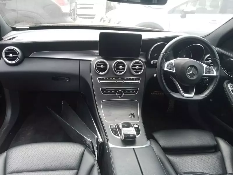 Mercedes-Benz C 200   - 2012