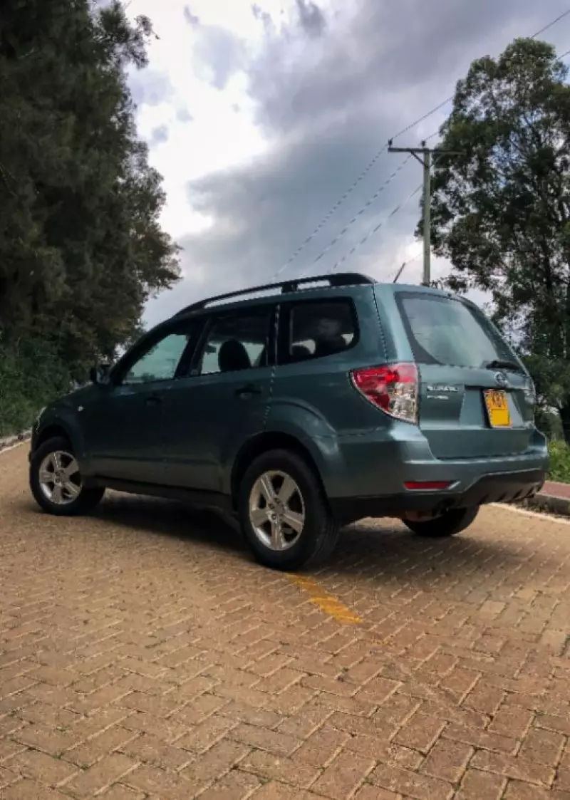 Subaru Forester   - 2012