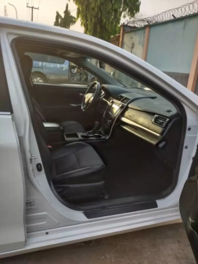 Toyota Camry   - 2015
