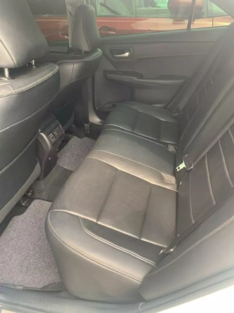 Toyota Camry   - 2016