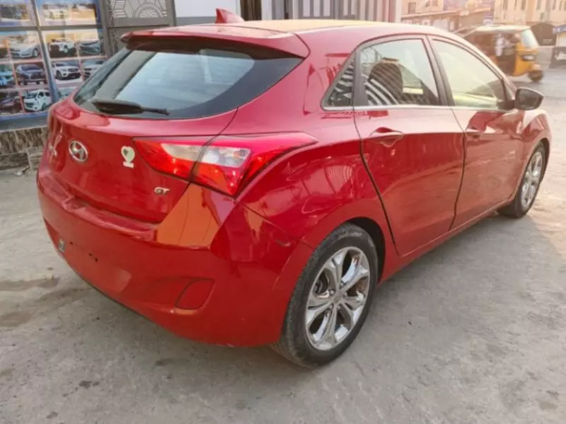 Hyundai ELANTRA 1,6L BVM GLS New