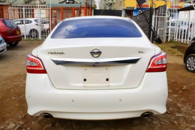 Nissan Teana   - 2016