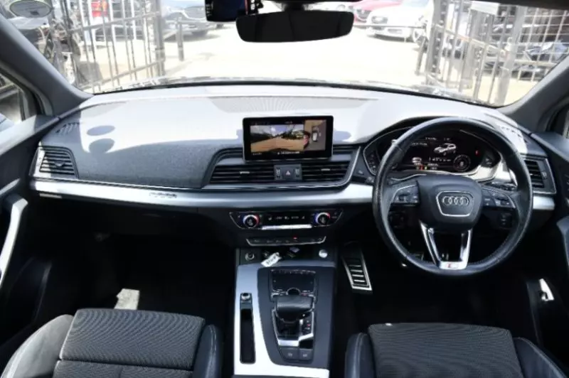 Audi Q5   - 2018