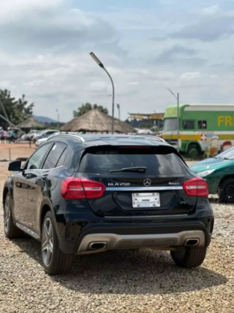 Mercedes-Benz GLA-Class