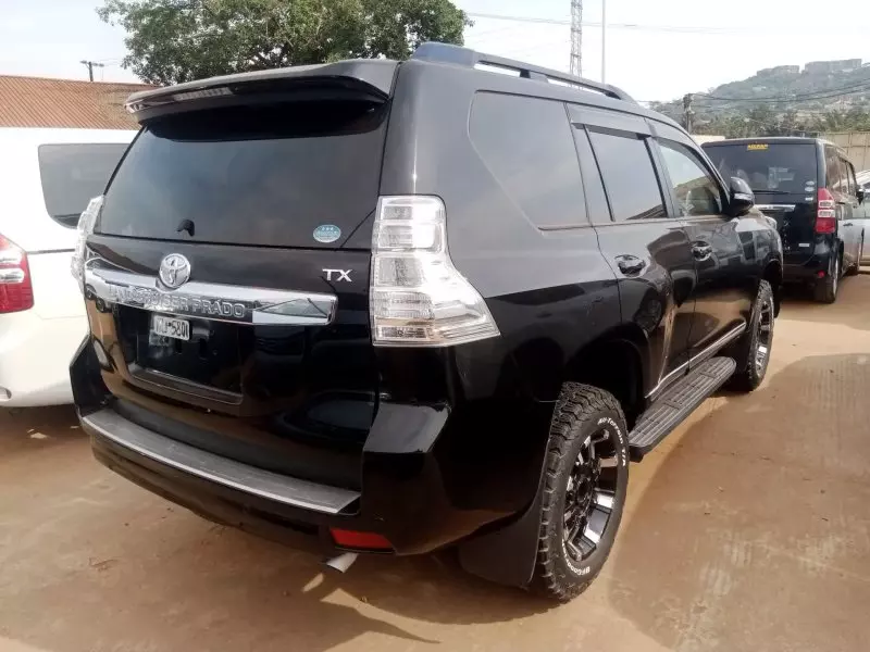 Toyota Landcruiser Prado