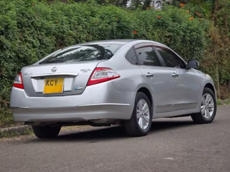 Nissan Teana   - 2013