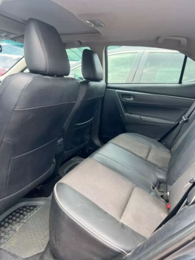 Toyota Corolla   - 2013