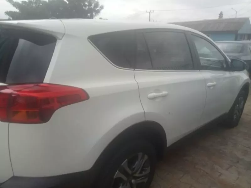 Toyota RAV4   - 2015