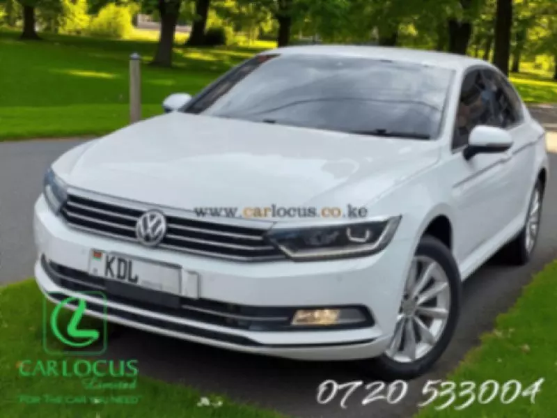Volkswagen Passat   - 2015