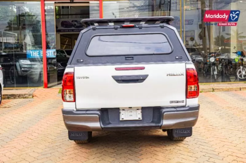 Toyota Hilux Surf    - 2018