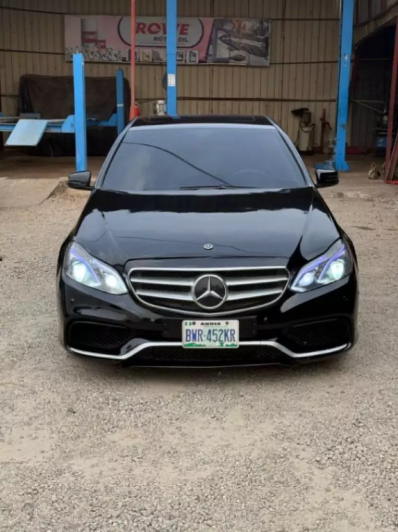 Mercedes-Benz E 350   - 2012