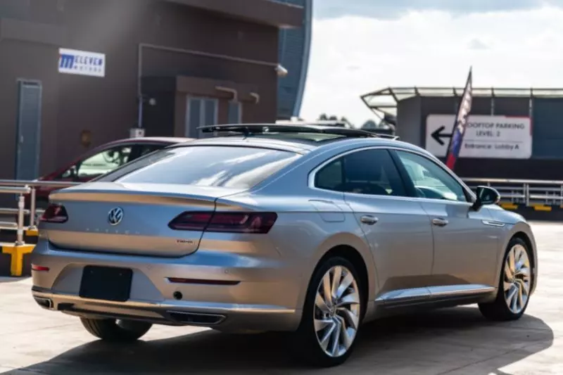 Volkswagen Arteon   - 2018