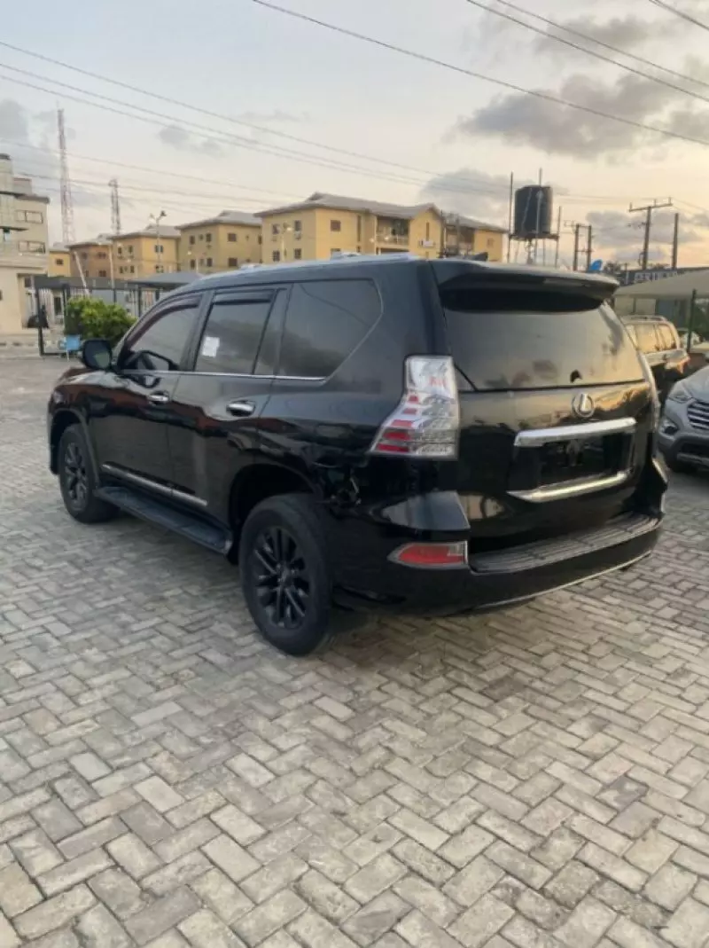 Lexus GX 460   - 2020