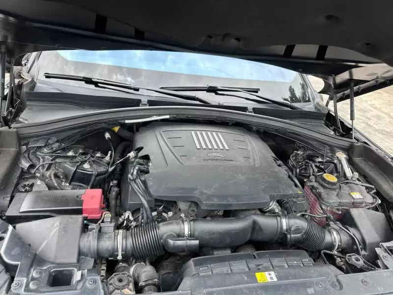 Land Rover Range Rover Velar   - 2018