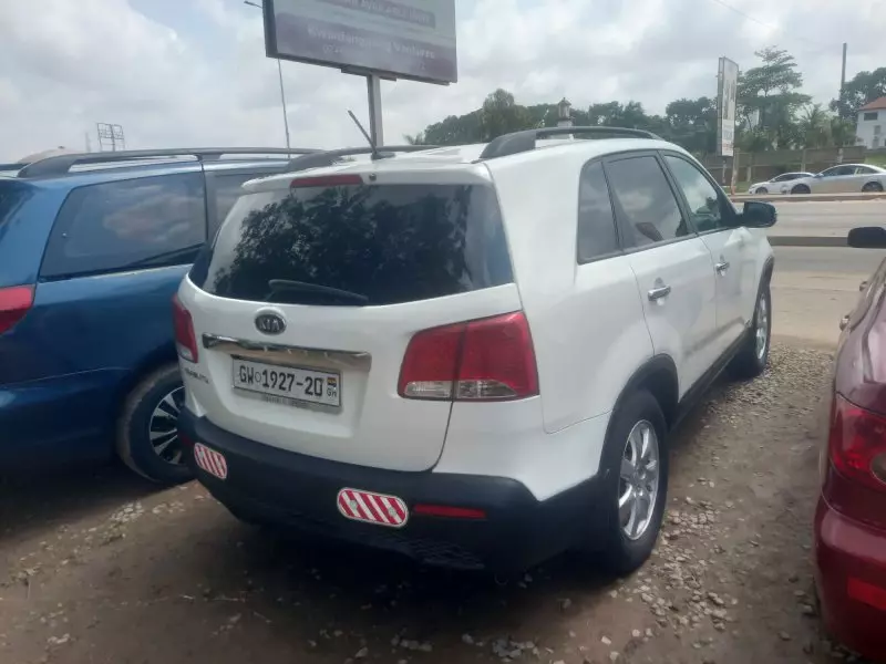 KIA Sorento   - 2013
