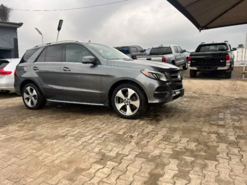 Mercedes-Benz GLE 350   - 2017